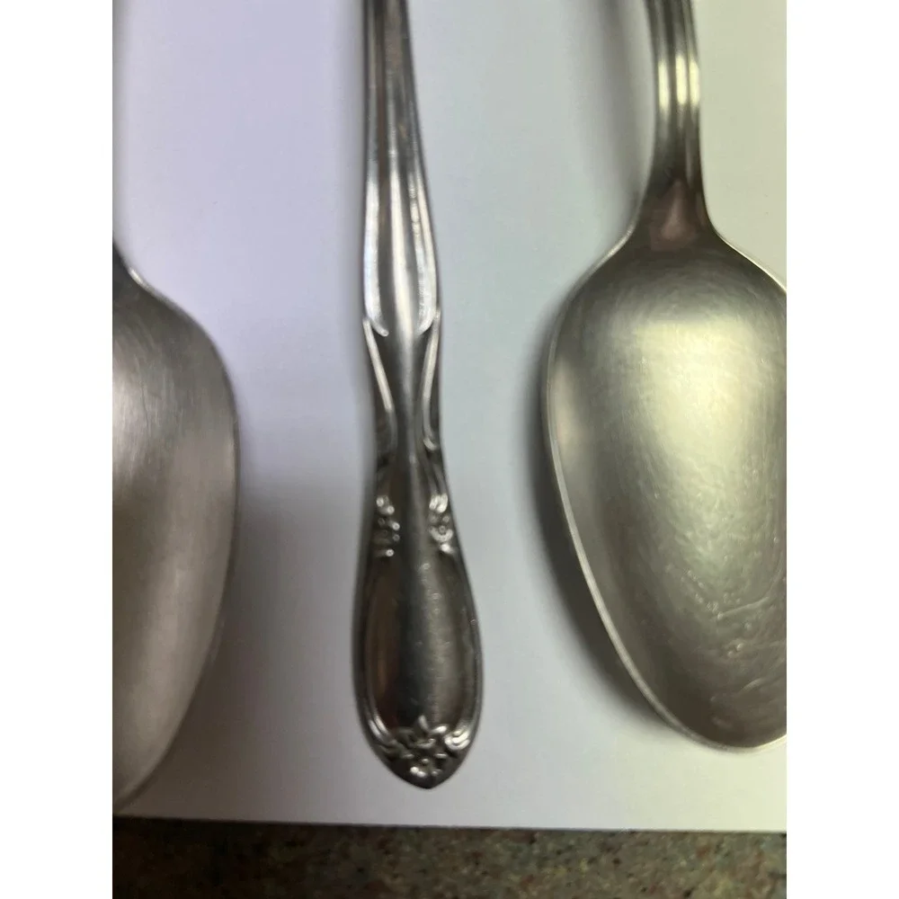 Superior Stainless‎ Flatware Chapel Hill pattern